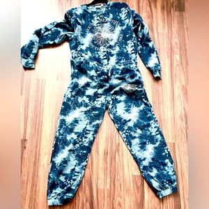 Size large, Junior, sweatsuit girls, new without tags tie-dye
